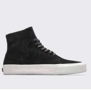 CUATRO NORRIS | BLACK UNISEX SHOES